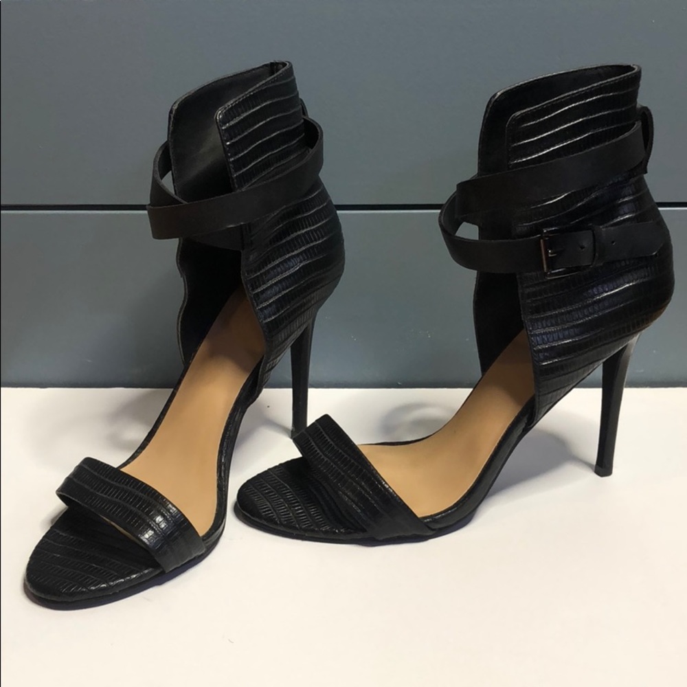 Joe’s Black Leather Stilettos Sandals sz 7